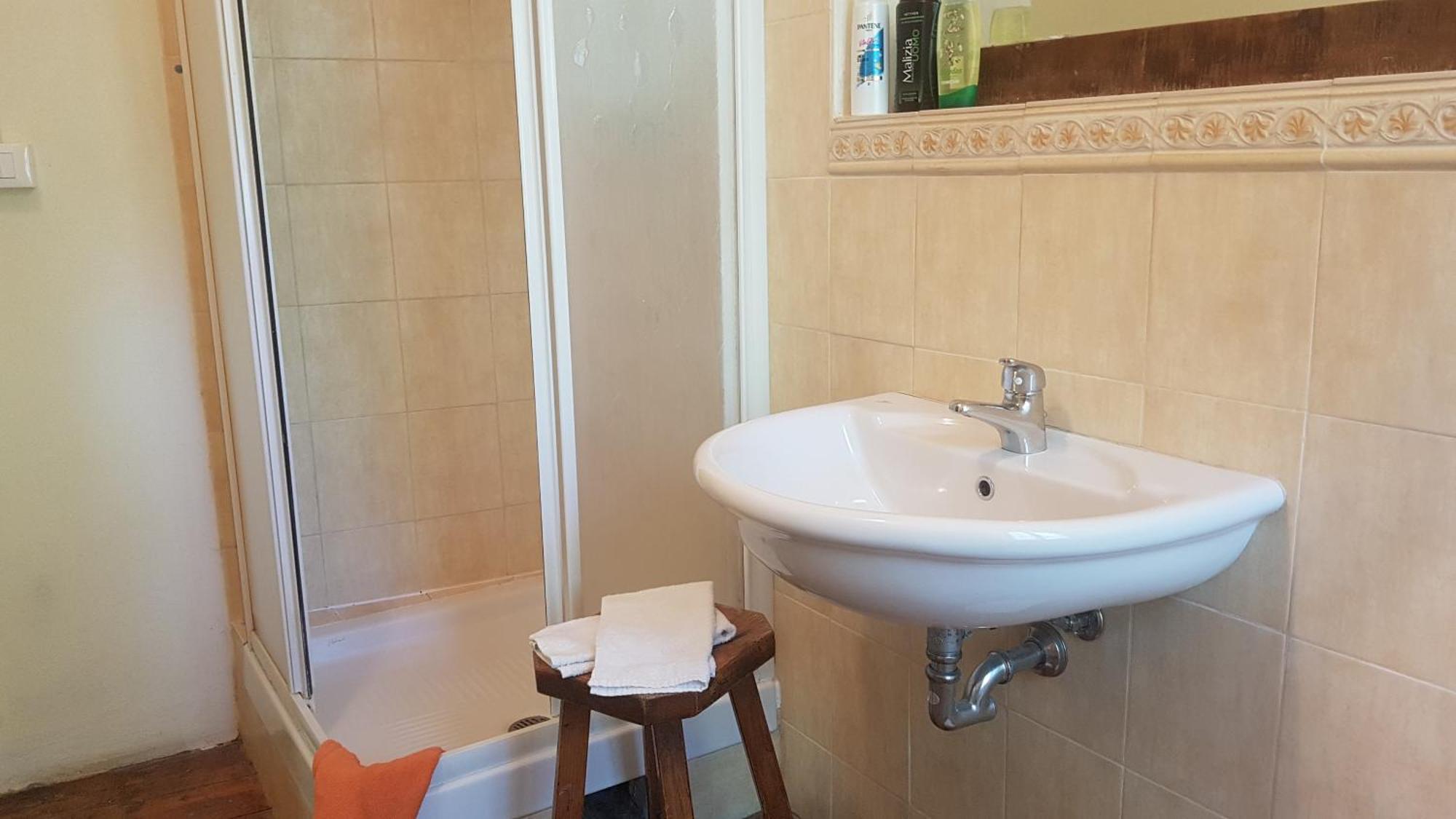 La Stanza Del Bosco Apartment Arcumeggia ภายนอก รูปภาพ